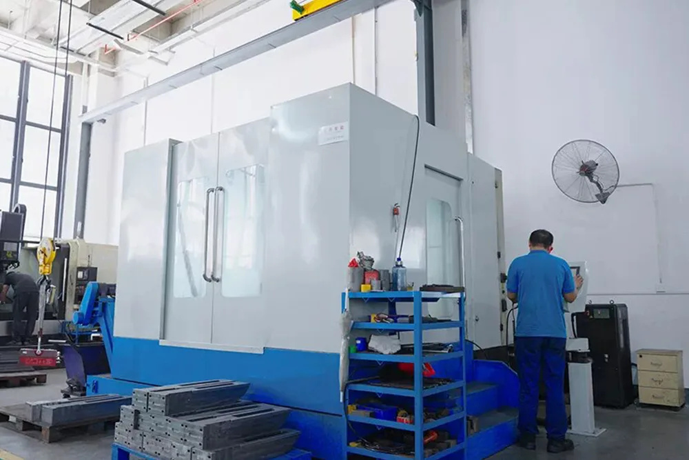 Számos gyakori probléma merült fel a zsákfurat menetfúrása során.